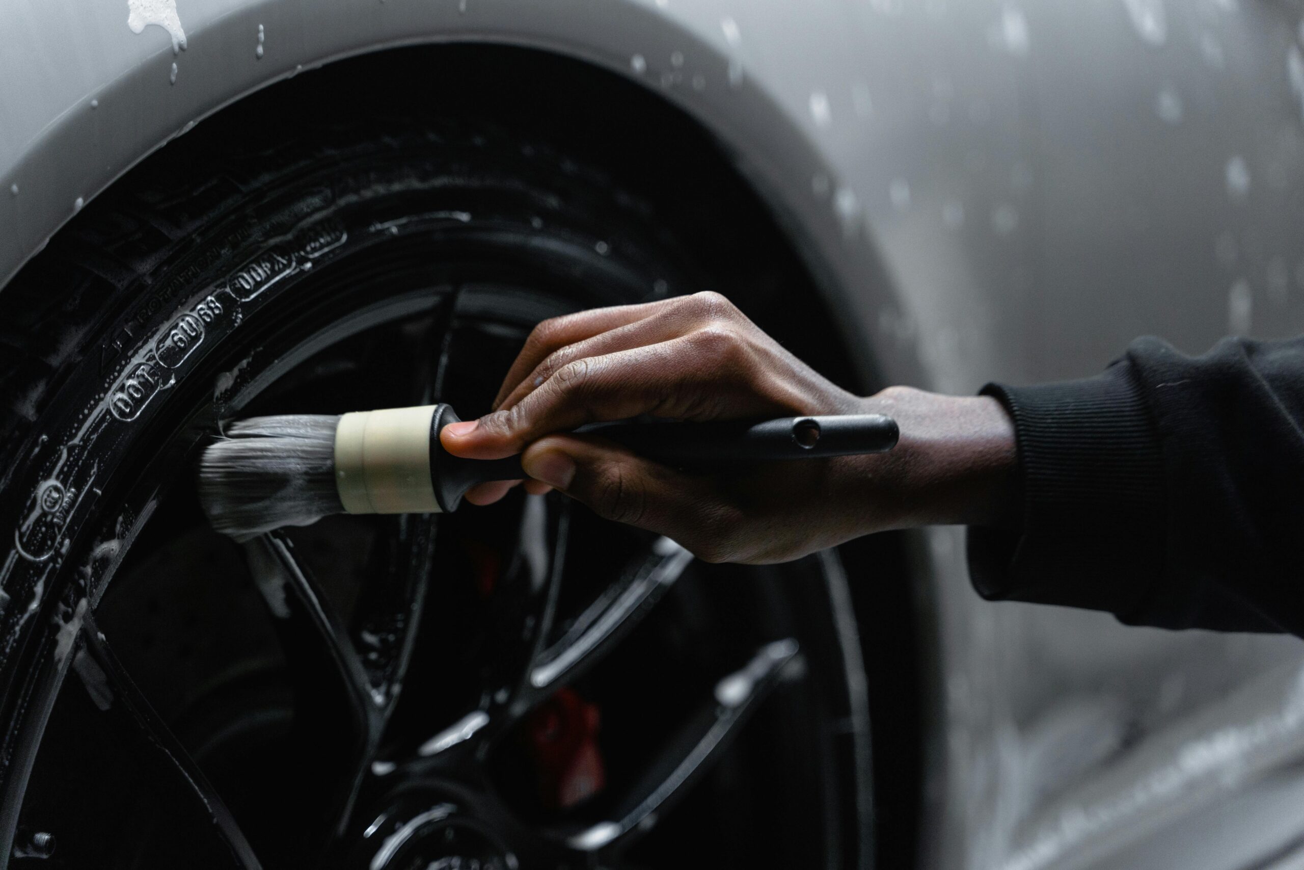 Professional wheel detailing before sale - GT1 full-service car sales